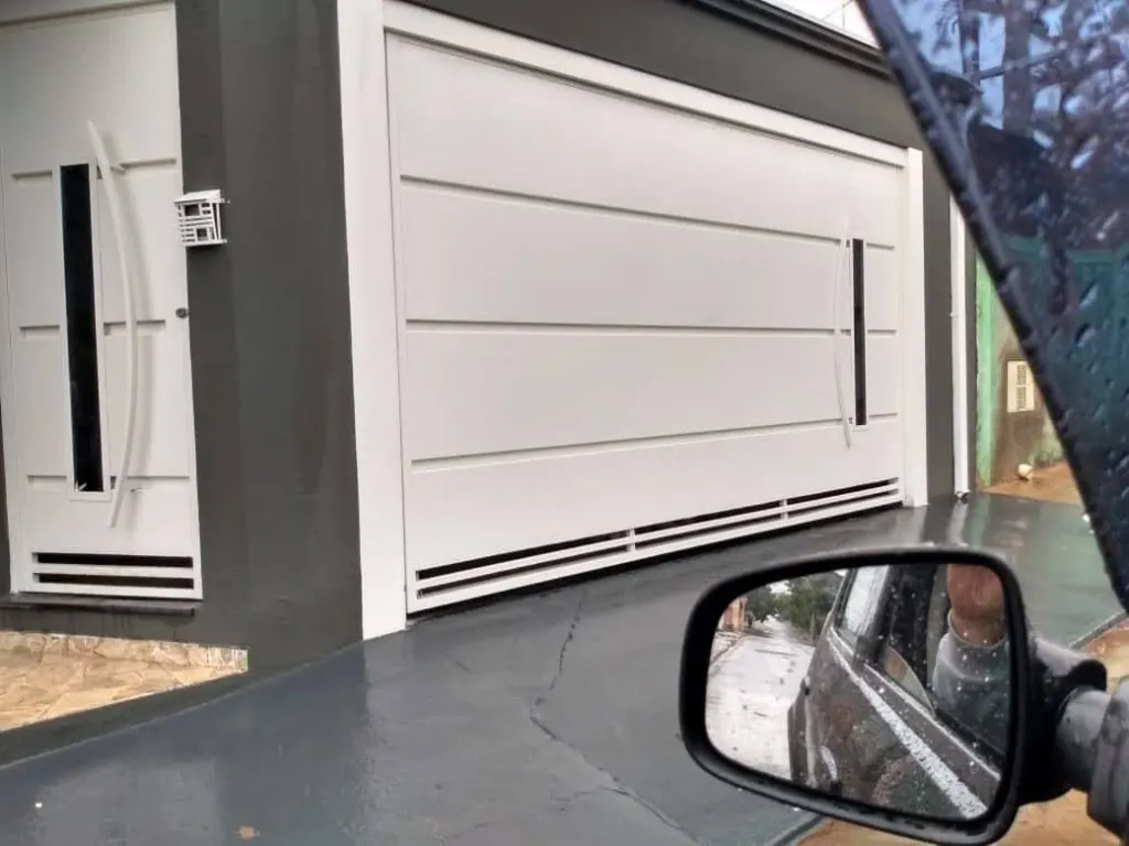 Portão e serralheria em metal — modelo 3, trabalho realizado em Botucatu