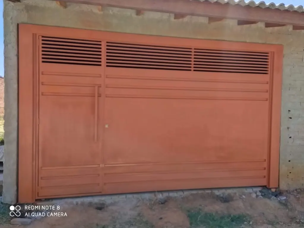Portão e serralheria em metal — modelo 7, trabalho realizado em Botucatu
